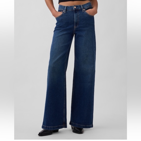 GAP High Rise, Wide Leg Stride Denim Jeans - Picture 2 of 5